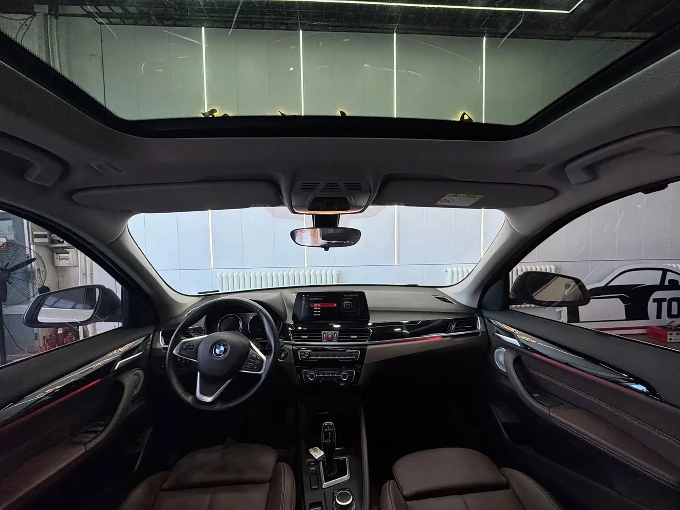 BMW X1 2022 — Photo 6/9