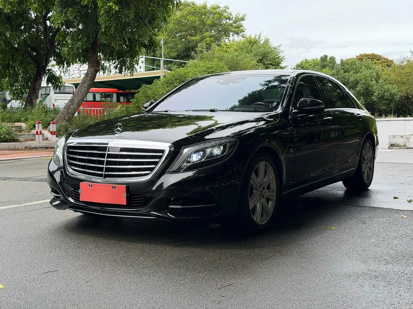 Mercedes-Benz S-Class 2014 — Photo 1/20