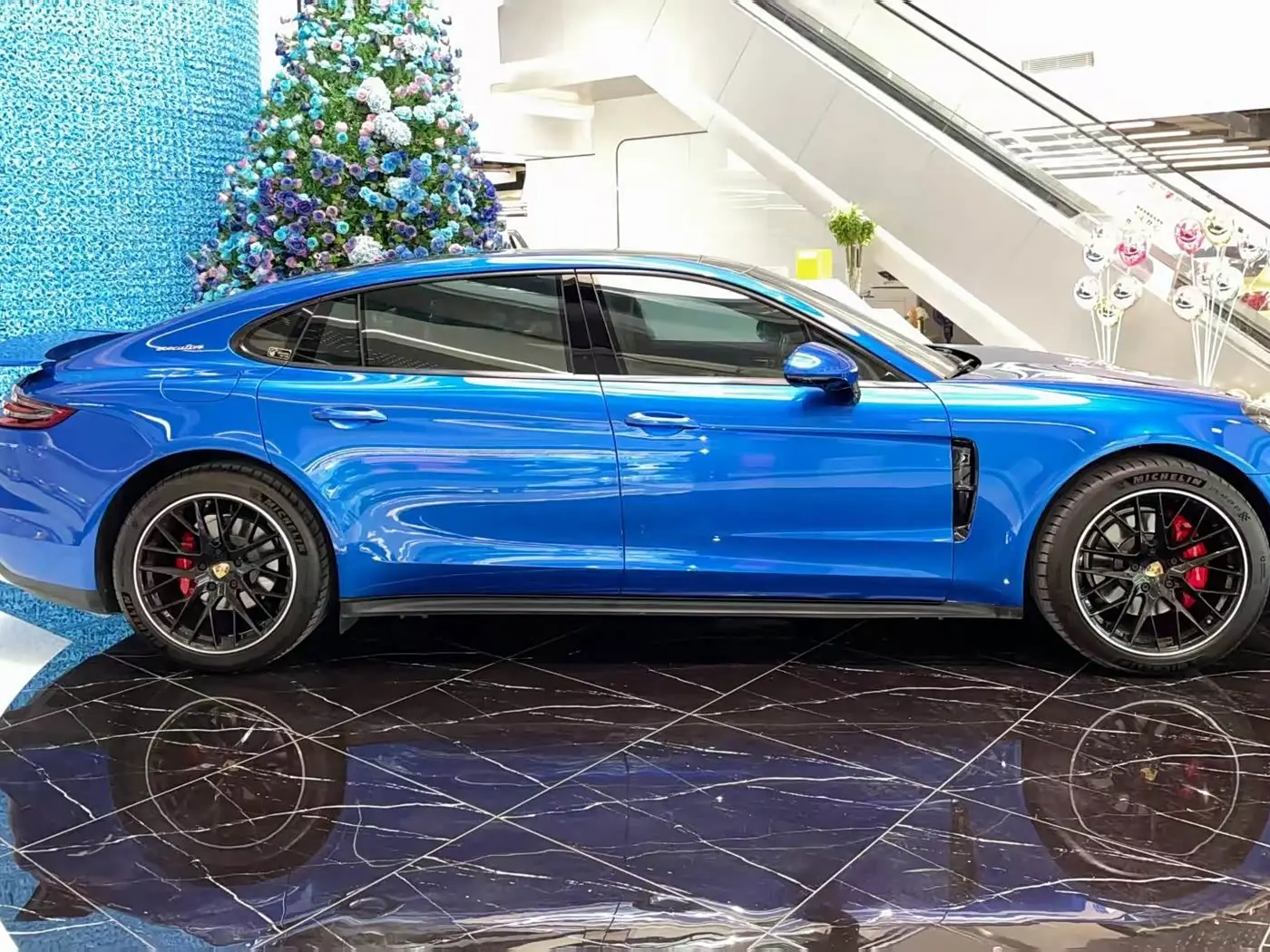 Porsche Panamera 2018 — Photo 5/20
