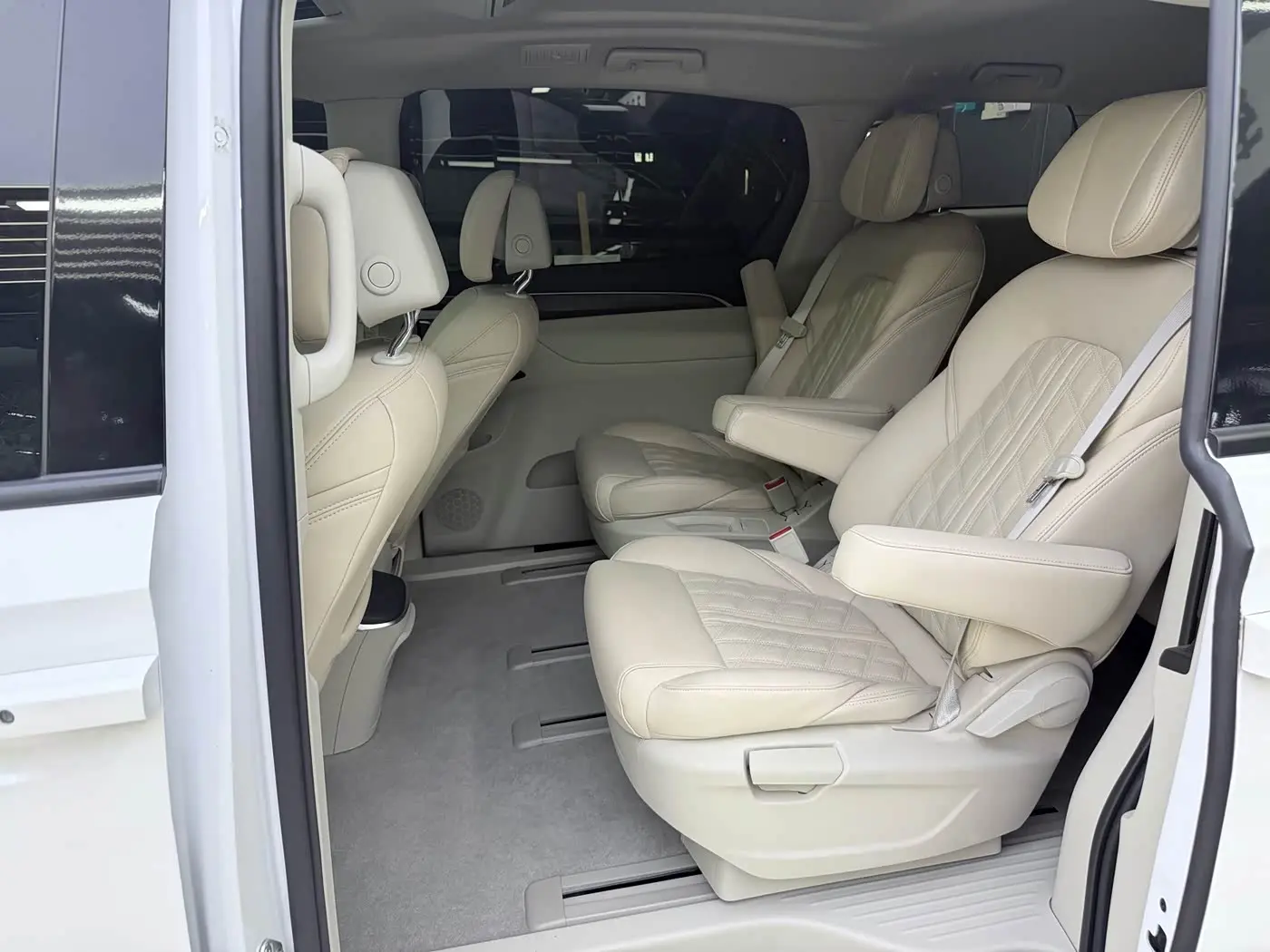 Buick GL8 2024 — Şəkil 14/20