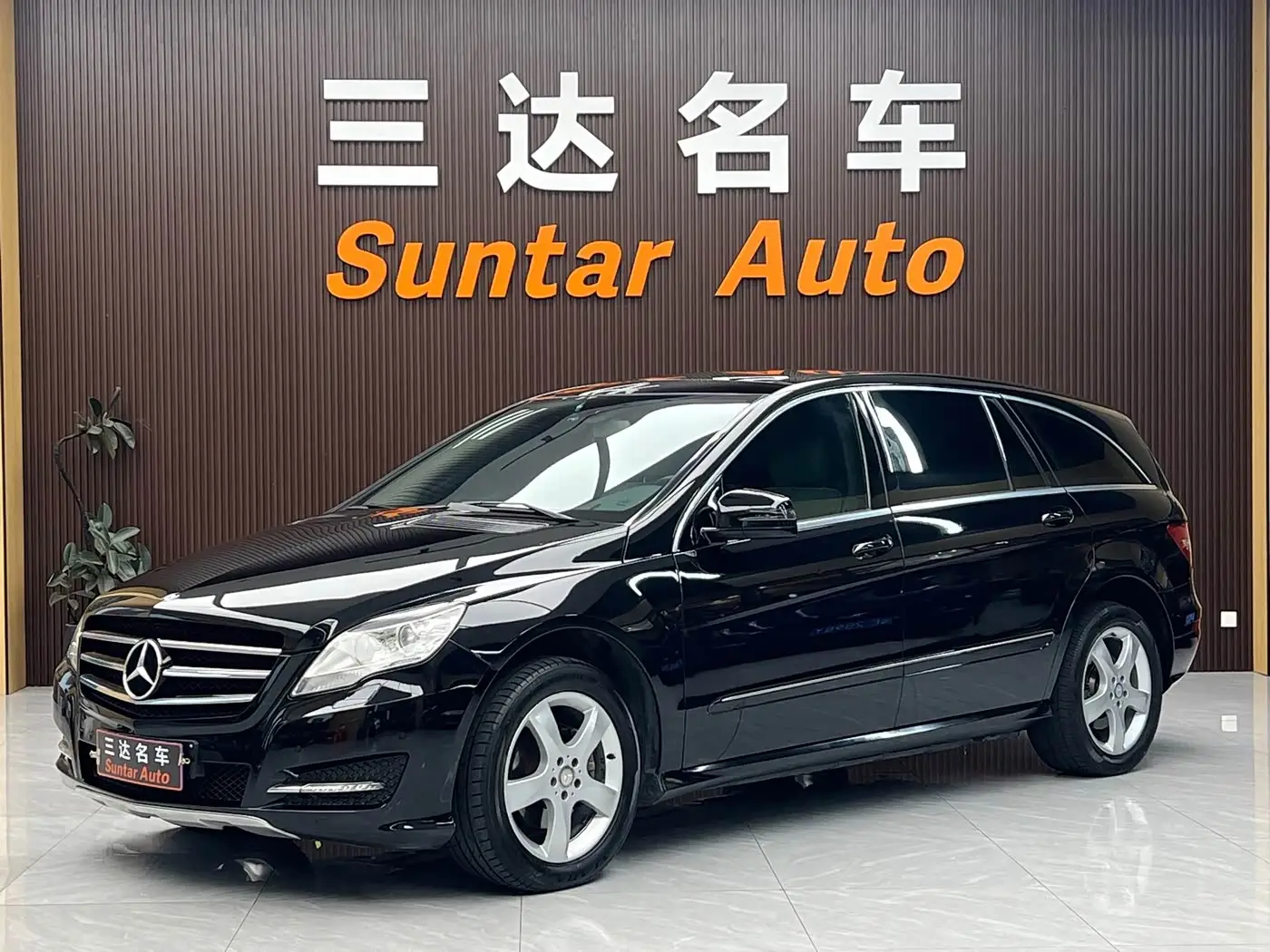 Mercedes-Benz R-Class, 2016