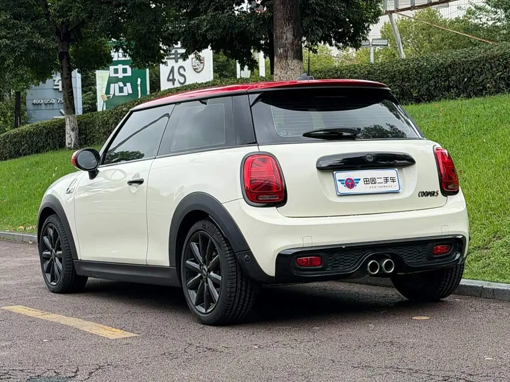 MINI MINI 2021 — Photo 4/13
