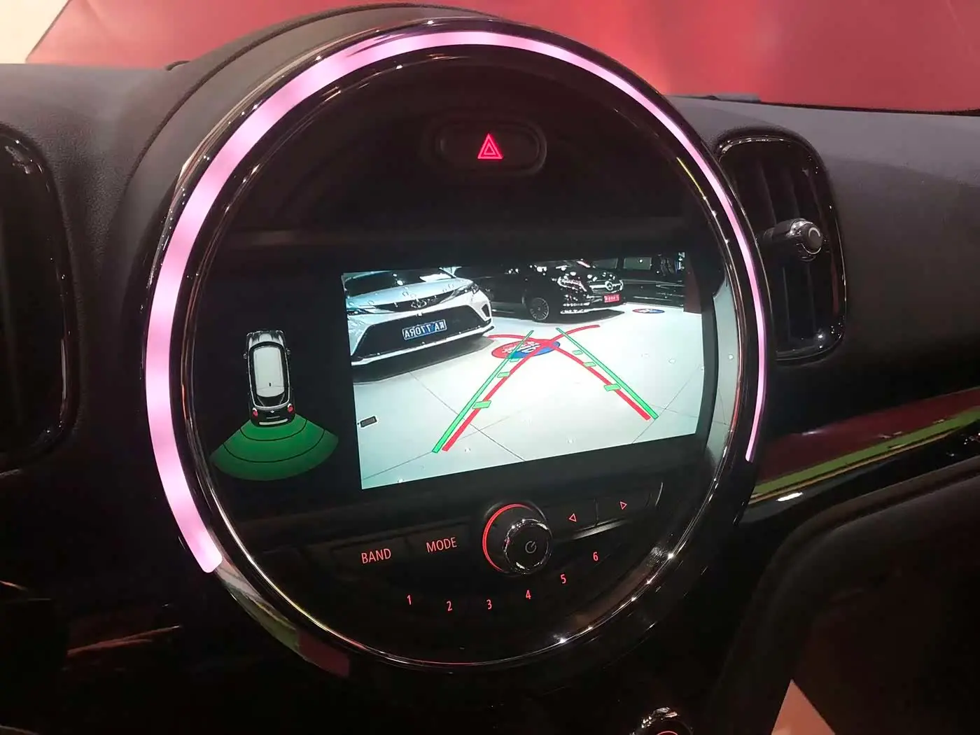 MINI COUNTRYMAN 2019 — Şəkil 6/11