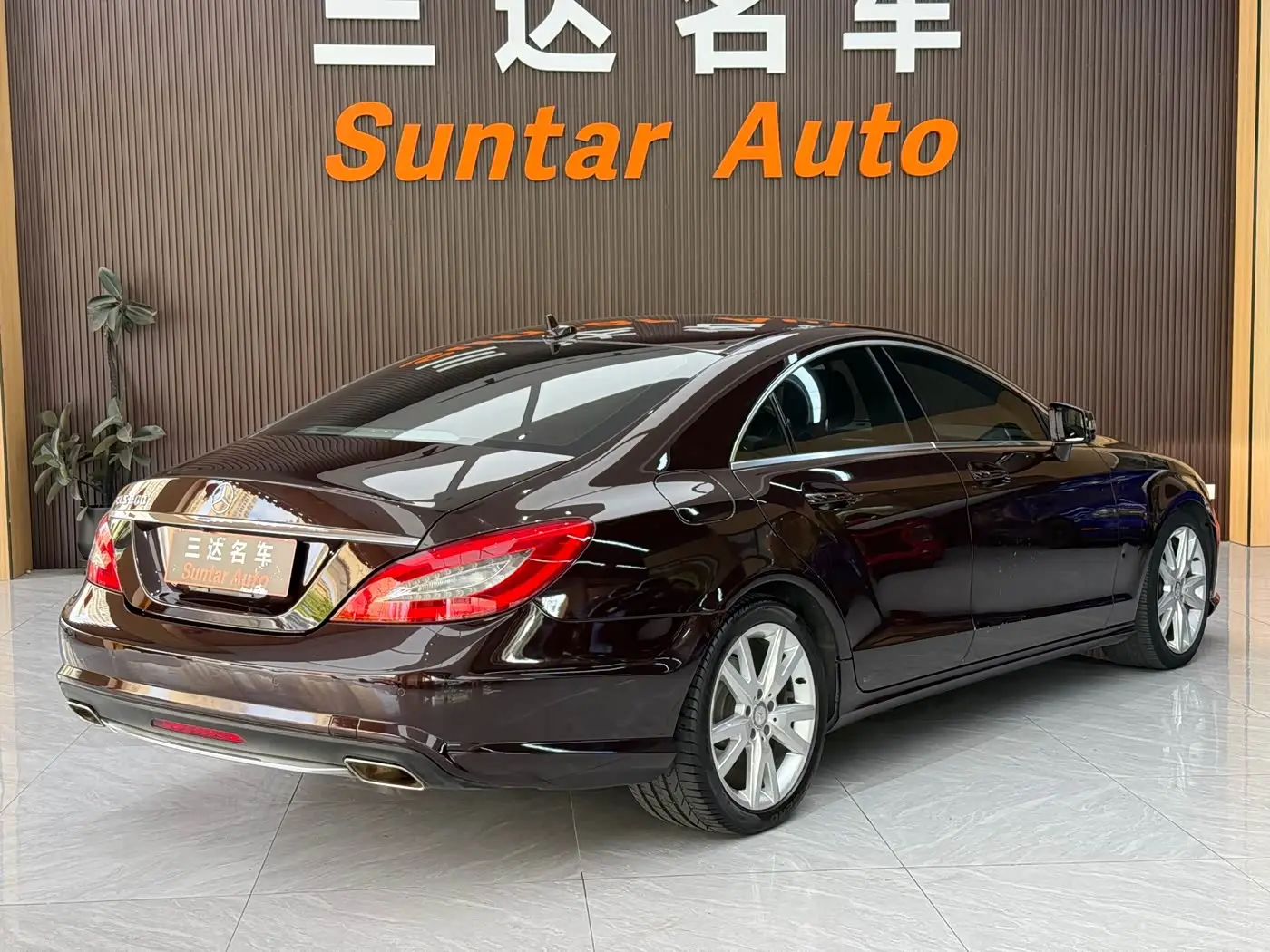 Mercedes-Benz CLS 2014 — Photo 6/20