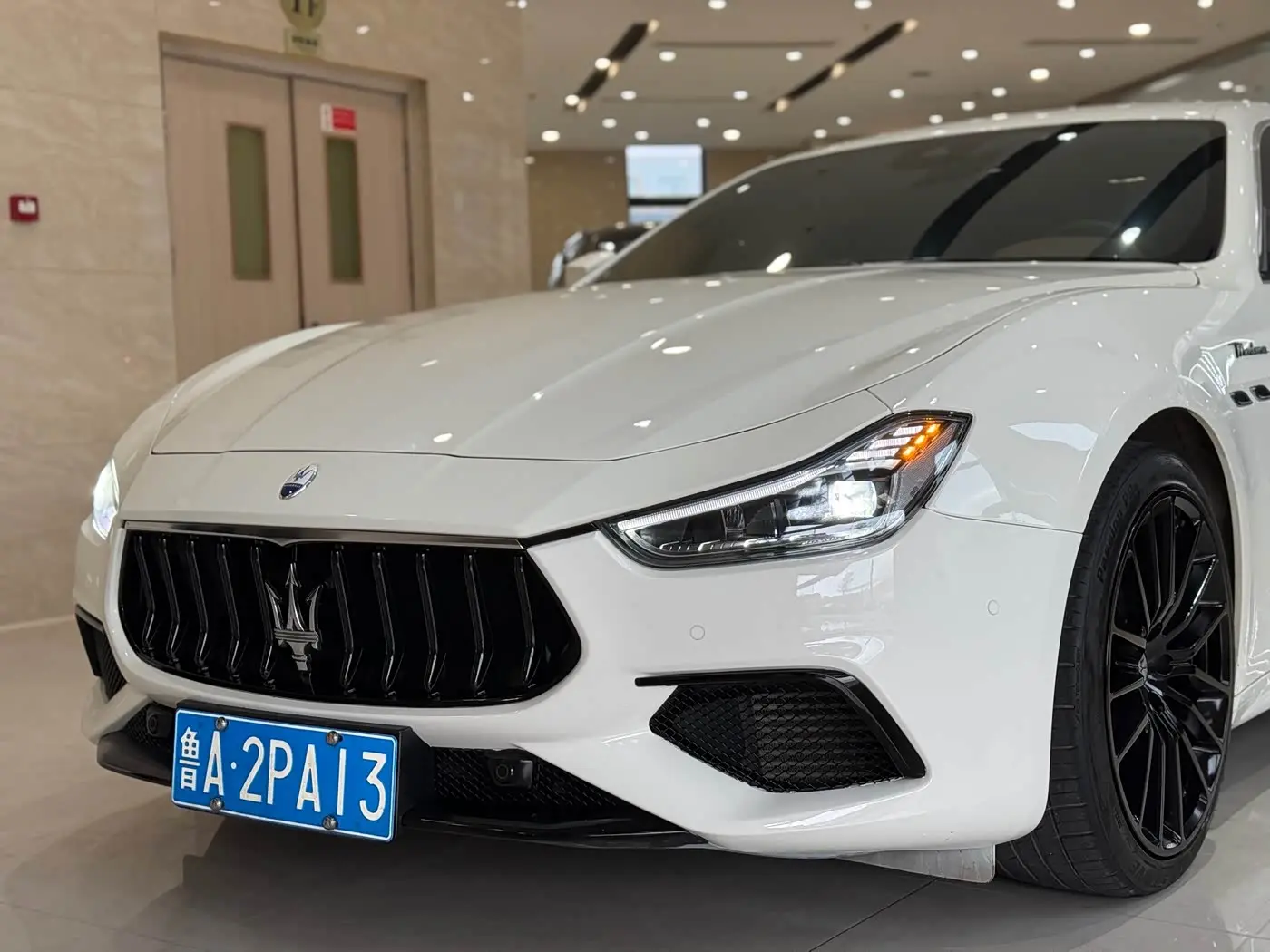 Maserati Ghibli 2023 — Photo 4/20