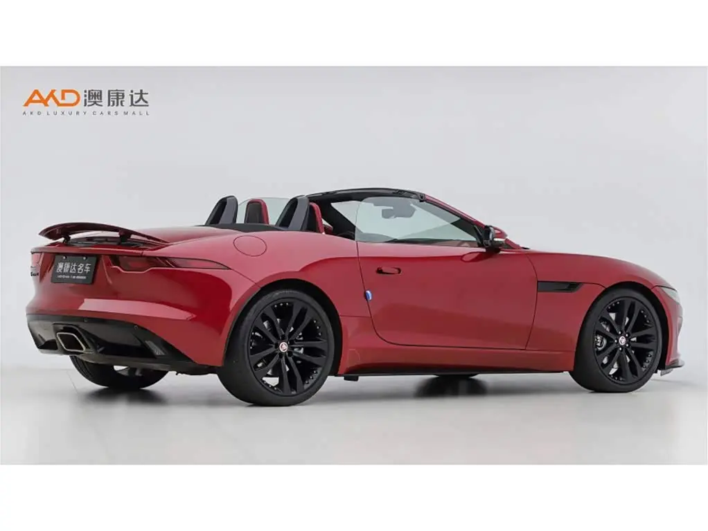 Jaguar F-TYPE 2023 — Photo 3/10