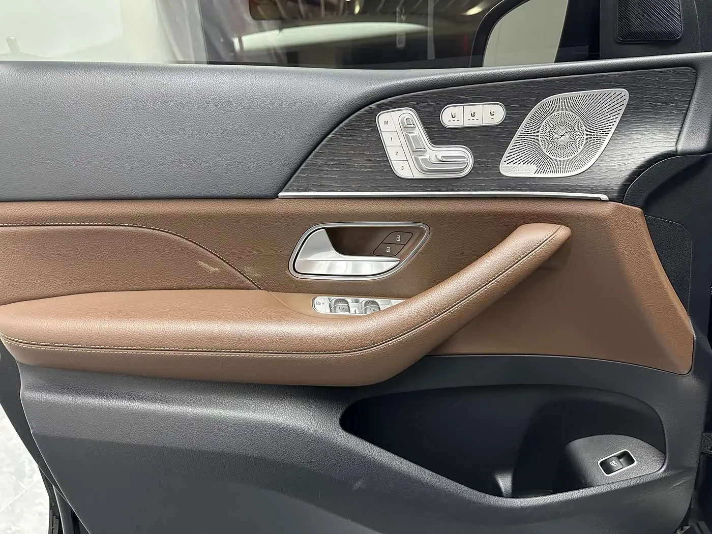 Mercedes-Benz GLE 2024 — ფოტო 20/20