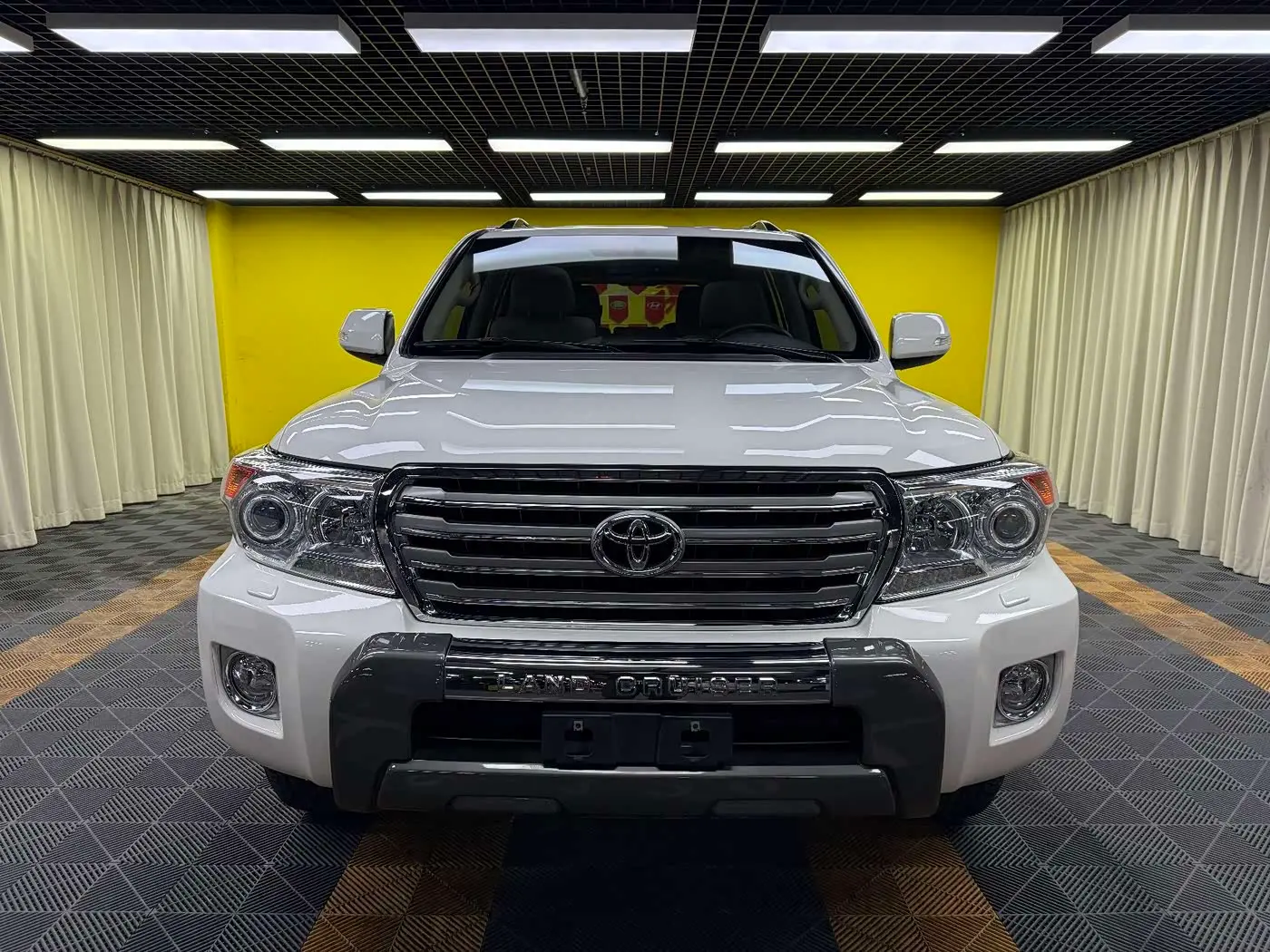Toyota Land Cruiser 2014 — Şəkil 2/20