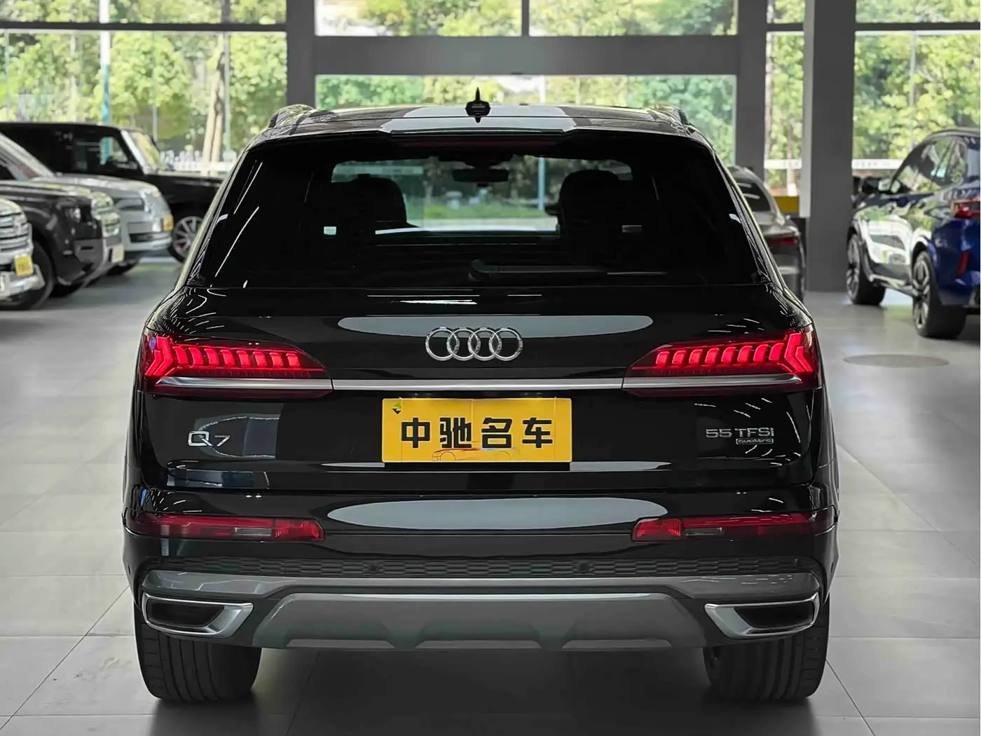 Audi Q7 2023 — Photo 6/16