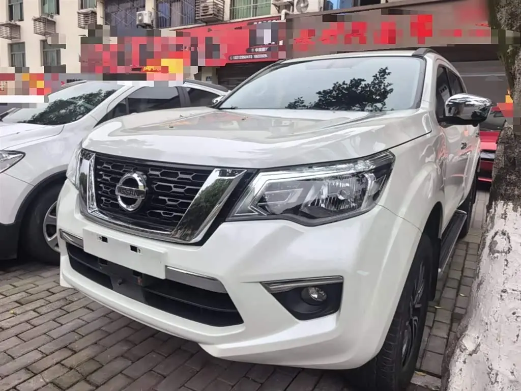Nissan Terra 2021 — Photo 1/20