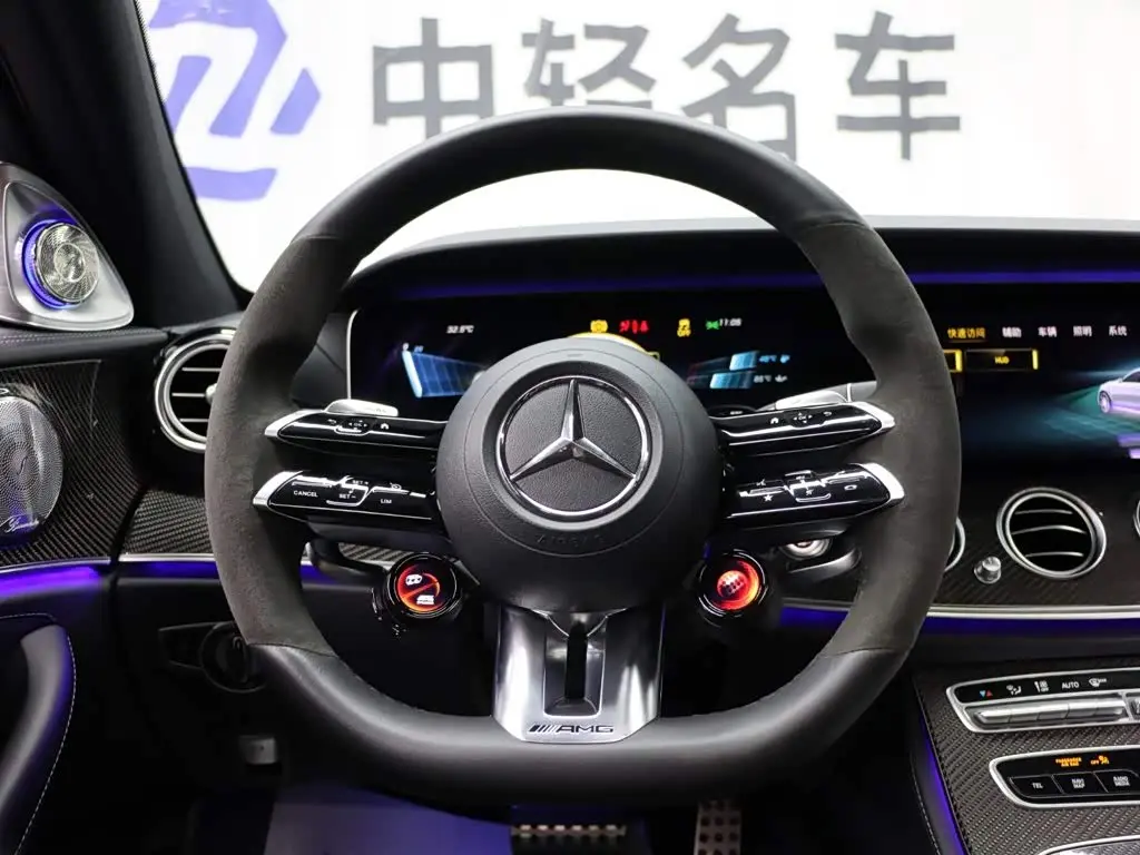 Mercedes-Benz E-Class AMG 2021 — Фото 14/20