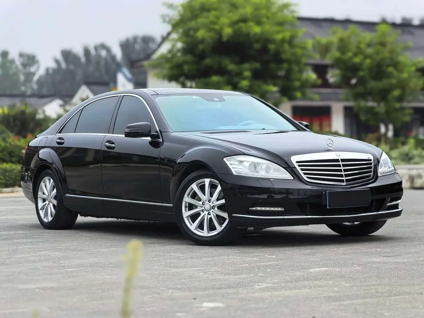Mercedes-Benz S-Class 2012 — Photo 7/20