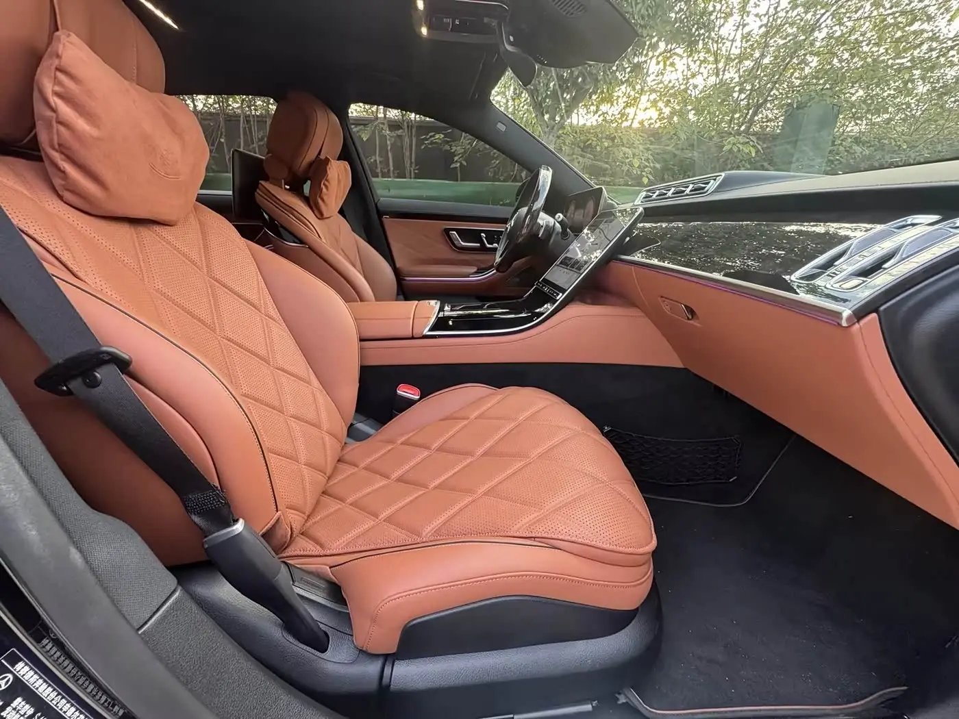 Mercedes-Benz Maybach S-Class 2025 — Фото 13/18