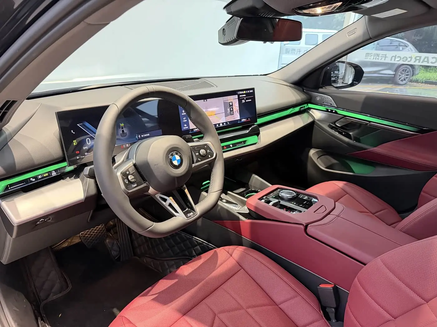 BMW 5 Series 2025 — Photo 6/20