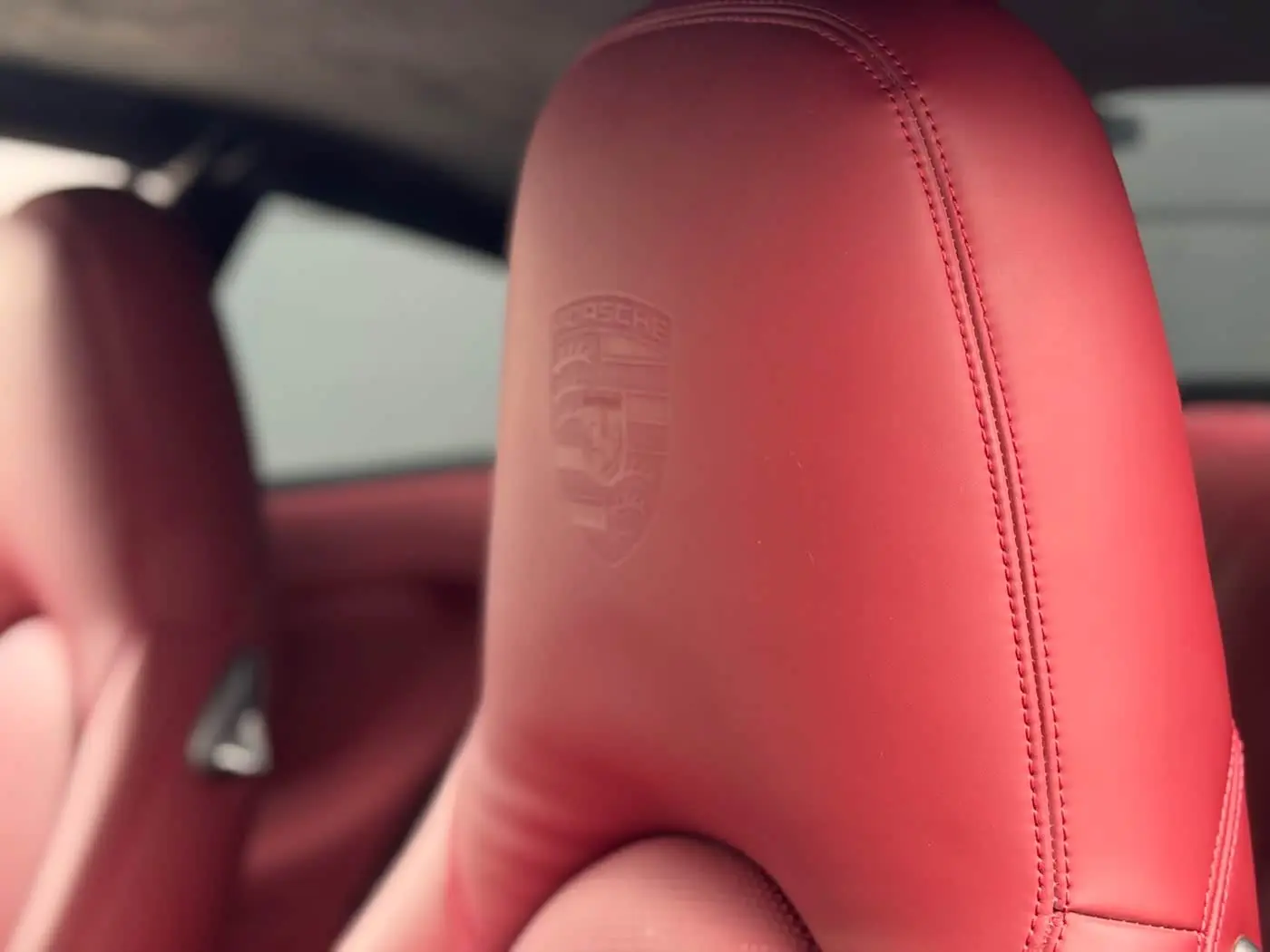 Porsche 911 2010 — Photo 15/20