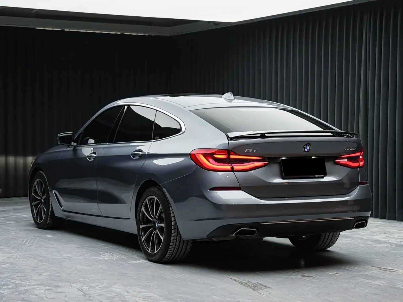 BMW 6 Series GT 2023 — Photo 7/20