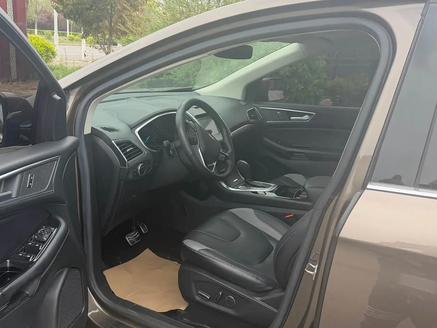 Ford Edge 2018 — Şəkil 4/17