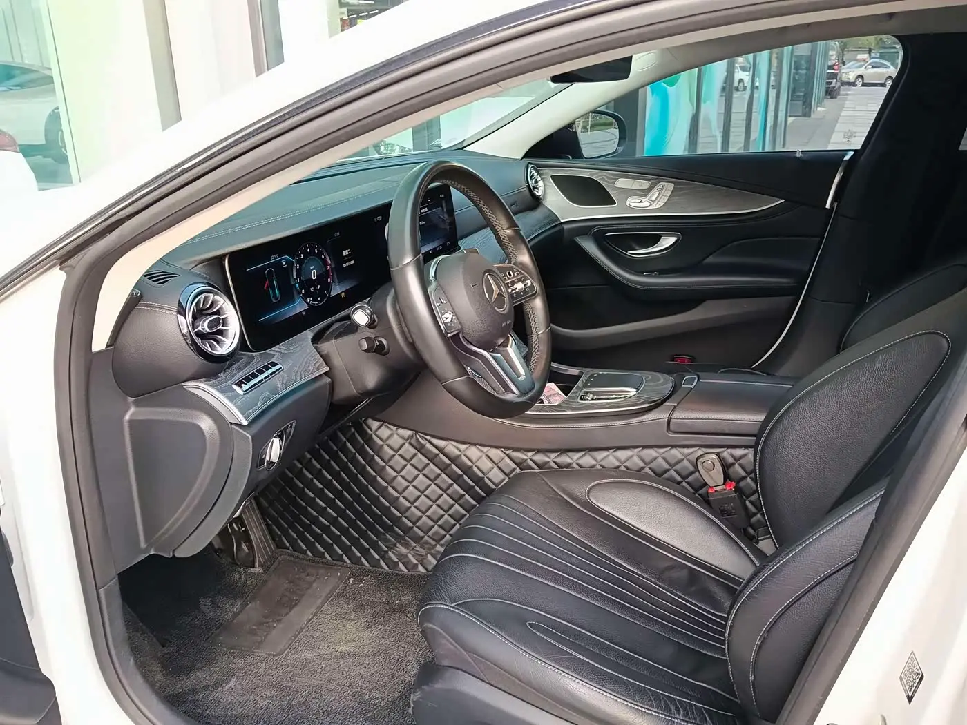Mercedes-Benz CLS 2019 — Şəkil 10/11