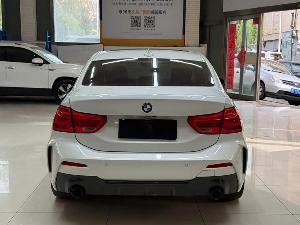 BMW 1 Series 2022 — Photo 5/20