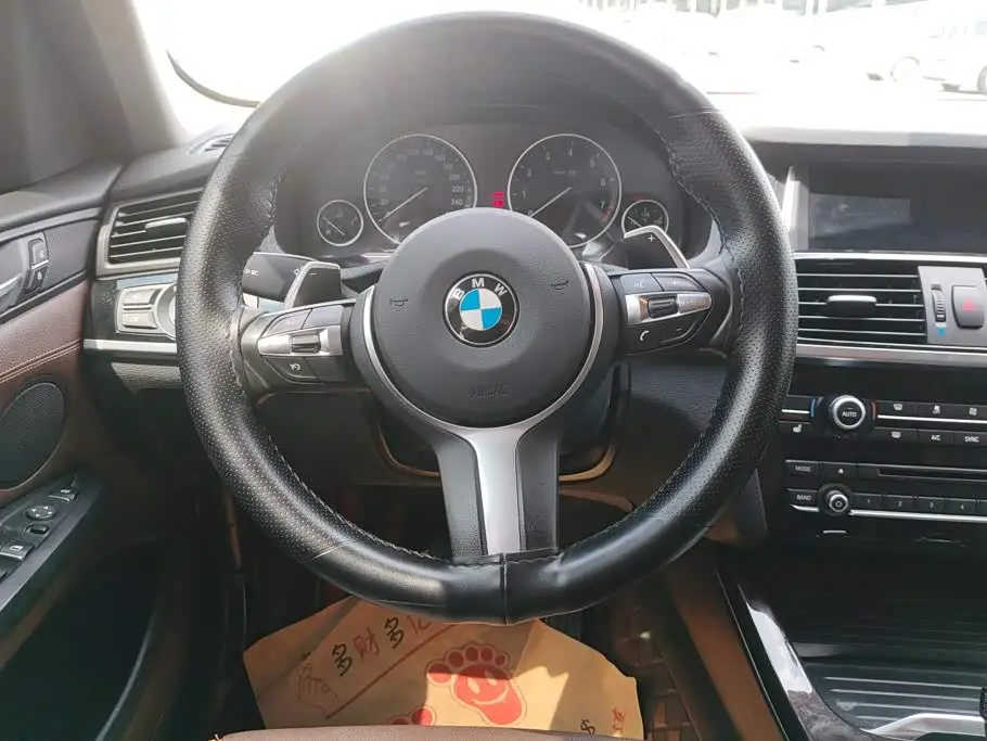 BMW X3 2017 — Фото 15/16