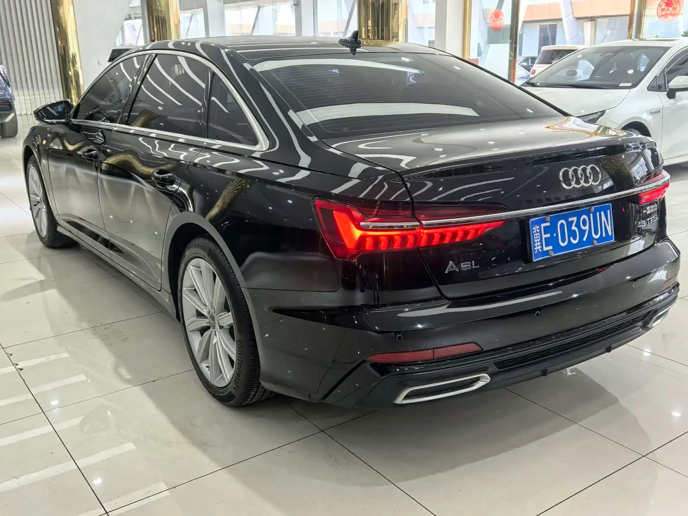 Audi A6L 2021 — Photo 9/15
