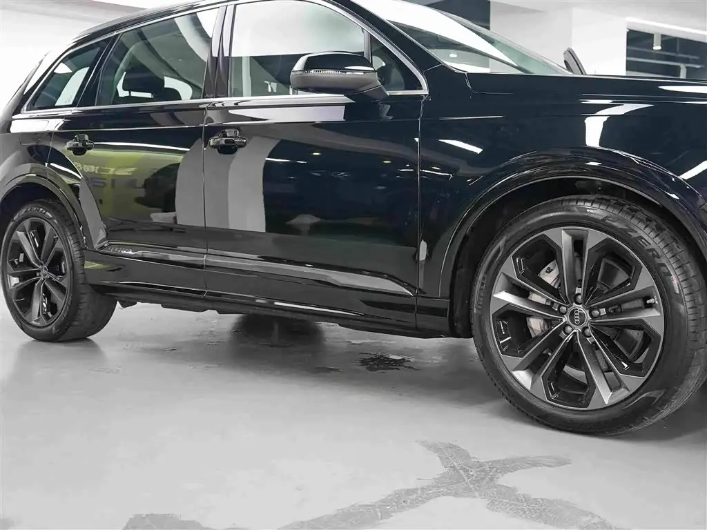 Audi Q7 2026 — Фото 14/14