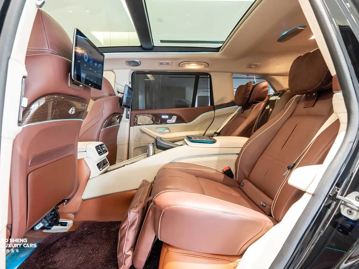 Mercedes-Benz GLS 2023 — Фото 15/20