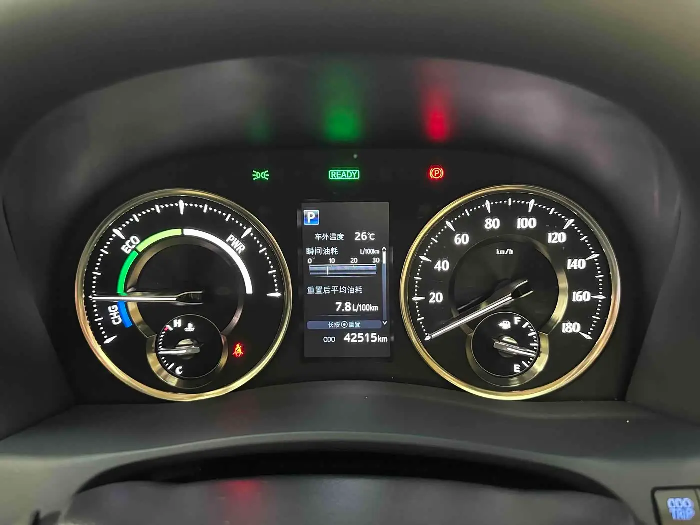 Toyota Alphard 2021 — Photo 15/20