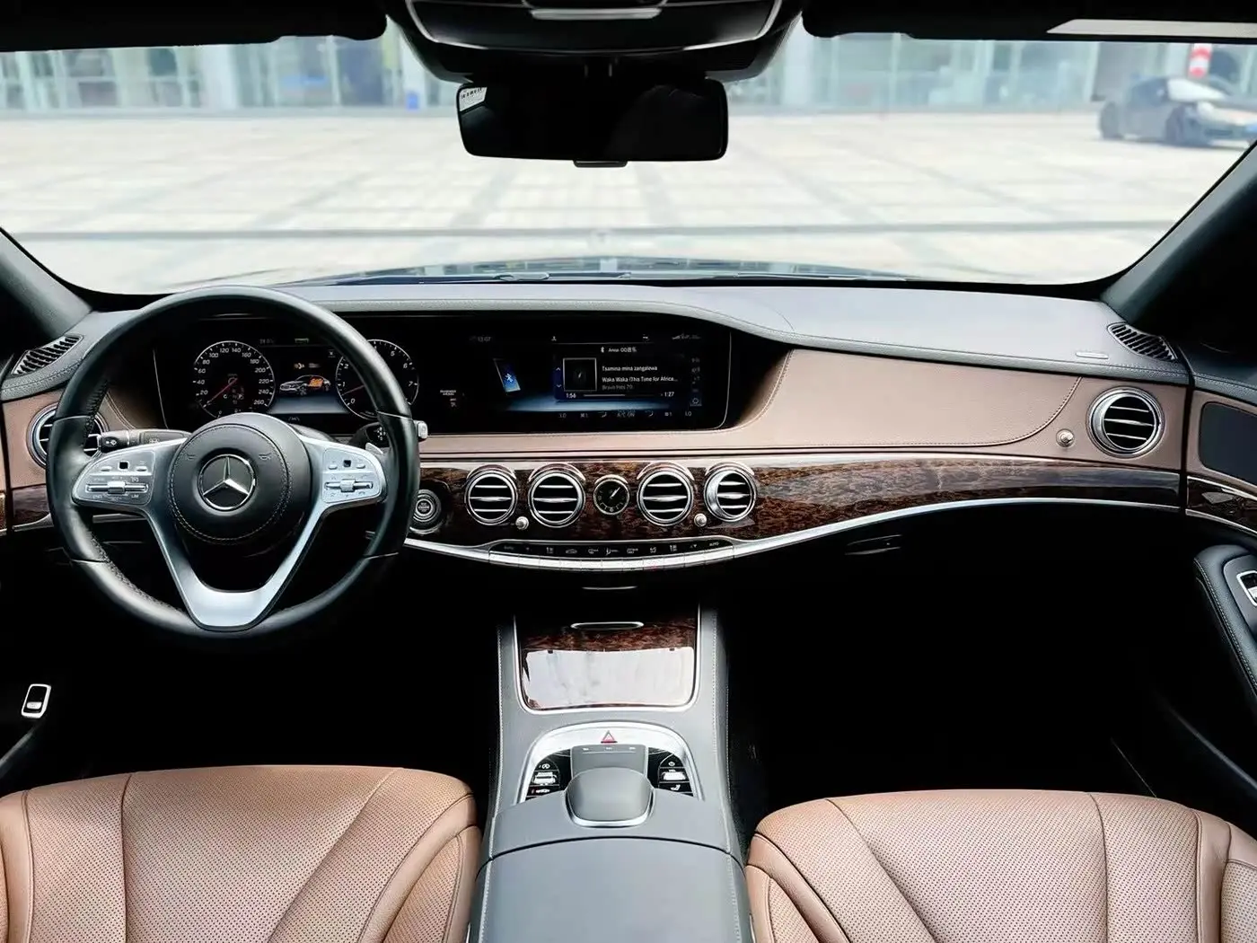 Mercedes-Benz S-Class 2021 — Photo 5/10