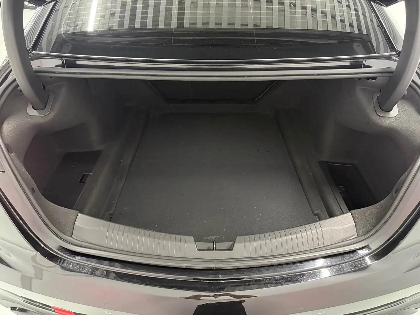 Cadillac CT5 2023 — Фото 16/16