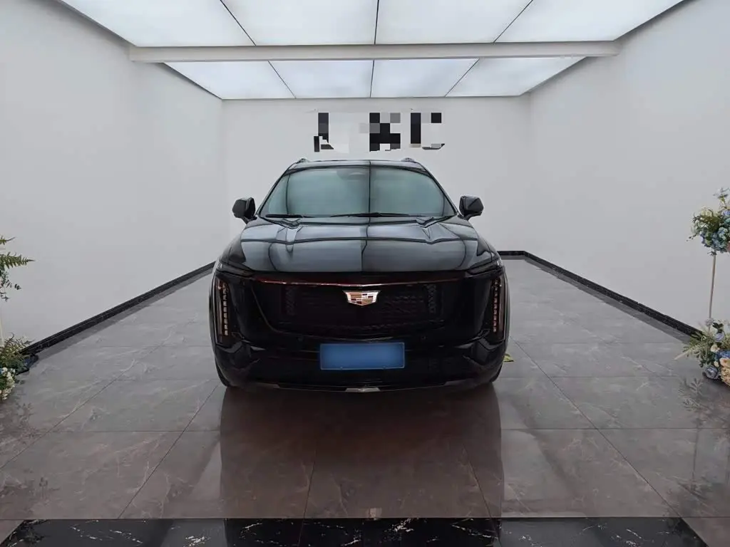 Cadillac XT5 2024 — Фото 13/17