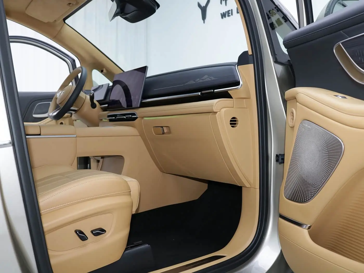 Voyah Auto Voyah Dreamer 2025 — Photo 5/20
