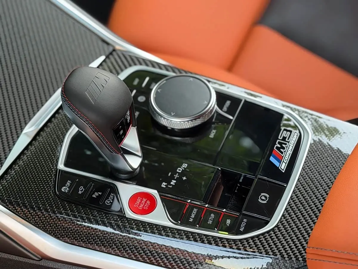 BMW M3 2022 — Photo 10/20