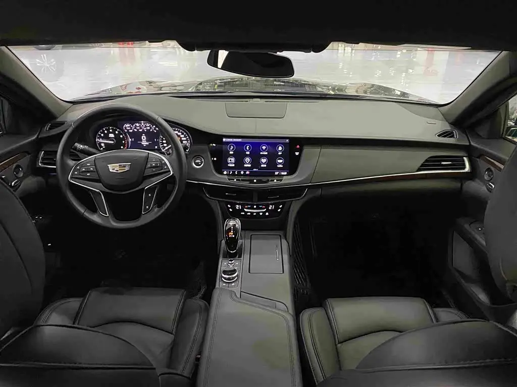 Cadillac CT6 2023 — Фото 9/18