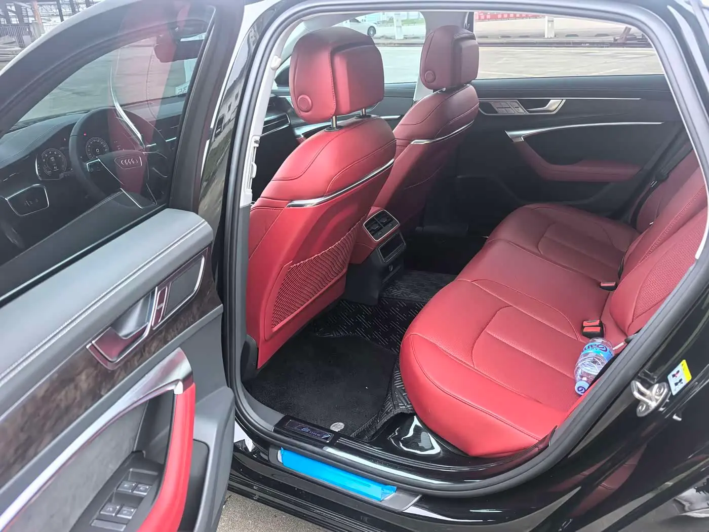 Audi A6L 2022 — Şəkil 10/10