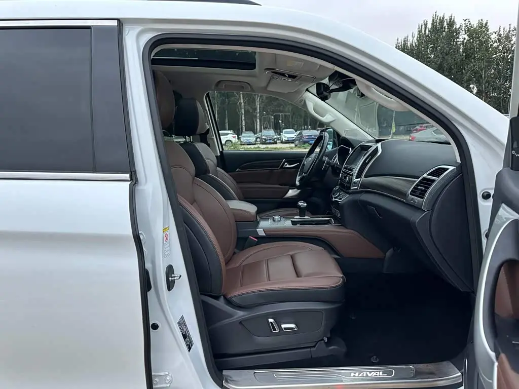 Haval H9 2018 — Фото 17/20