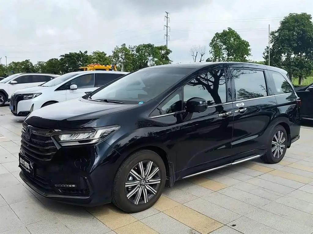Honda Odyssey 2022 — Photo 1/9