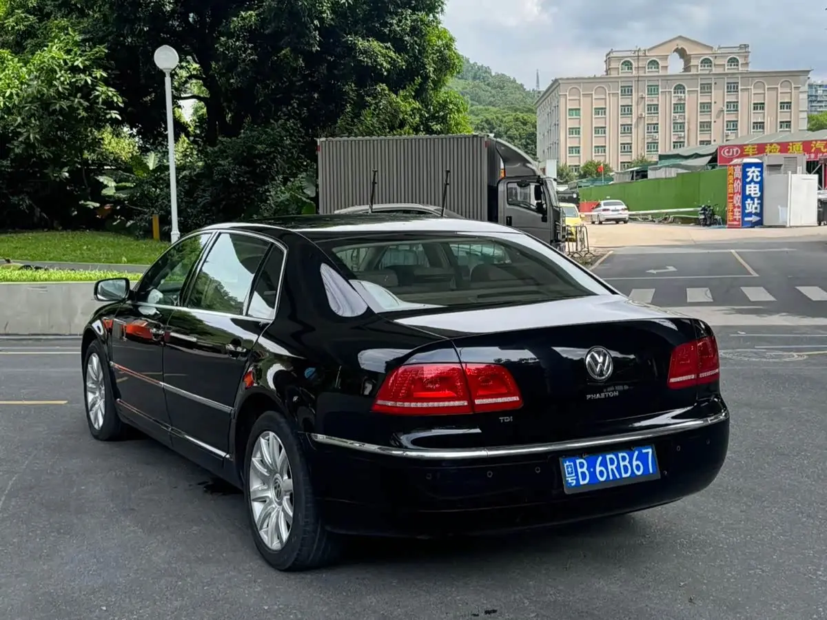 Volkswagen Phaeton 2014 — Фото 4/10