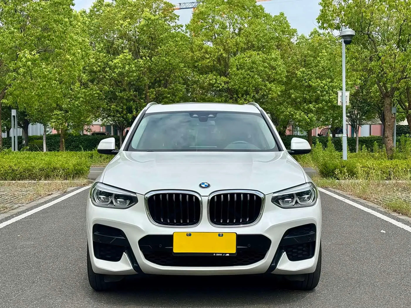 BMW X3 2020 — Фото 2/9