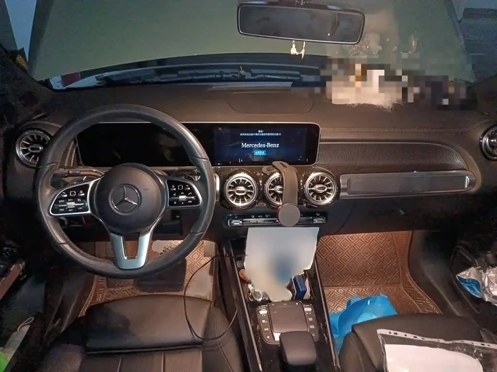 Mercedes-Benz GLB 2020 — Фото 12/19