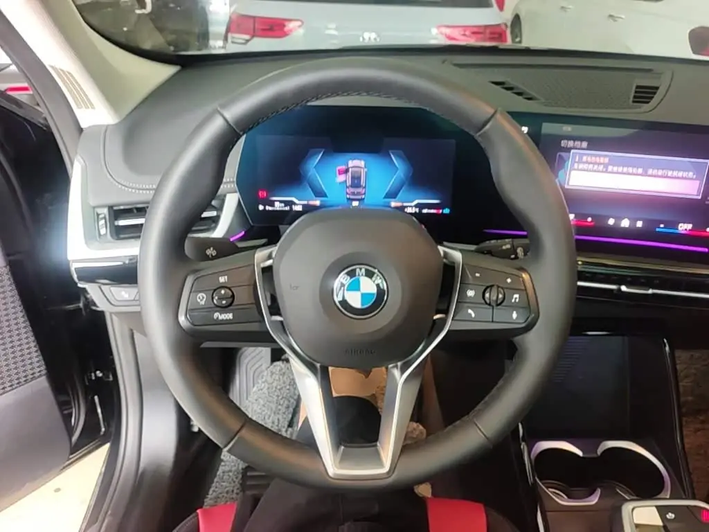 BMW X1 2023 — Photo 11/20
