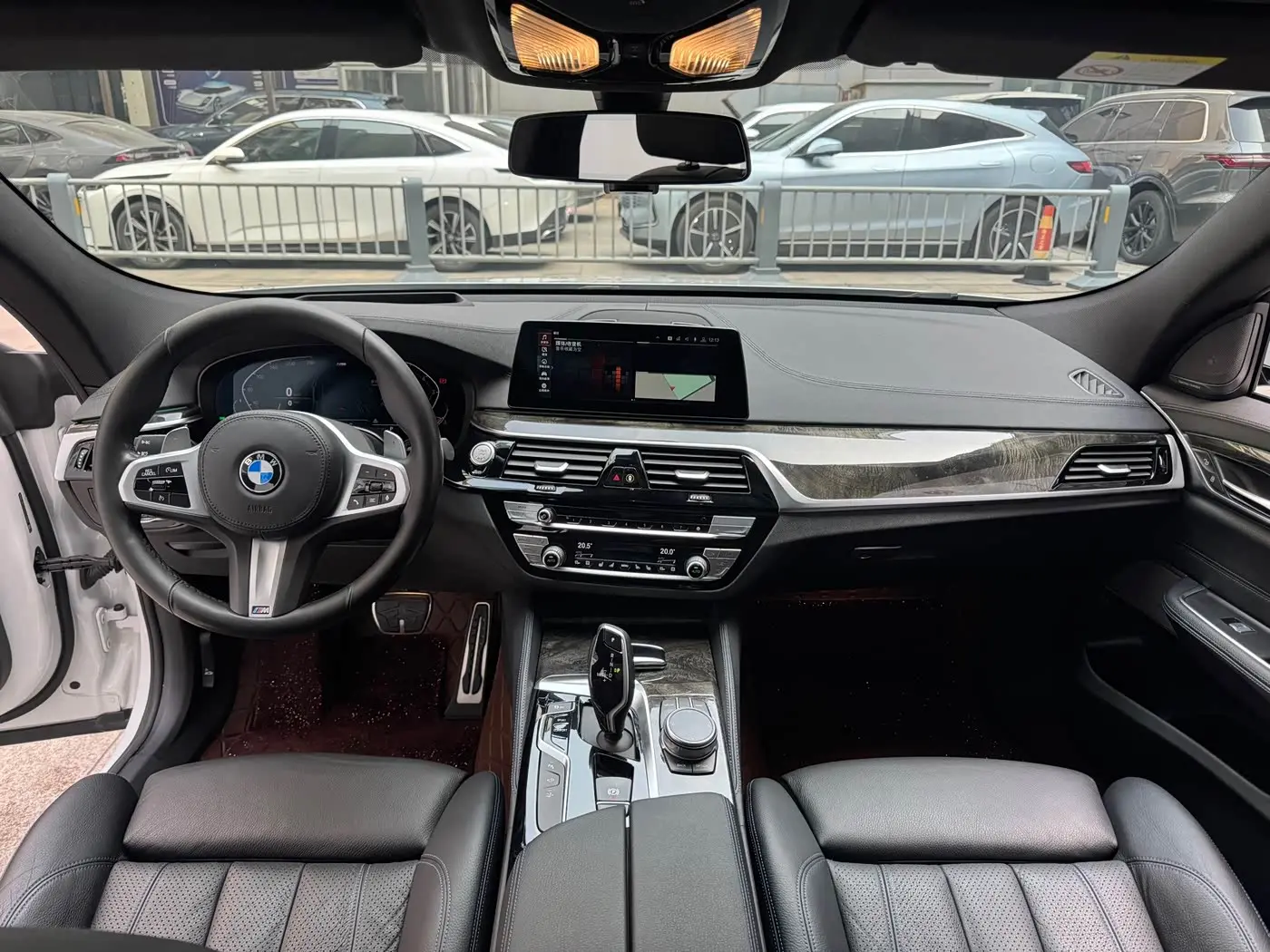 BMW 6 Series GT 2020 — Photo 10/15