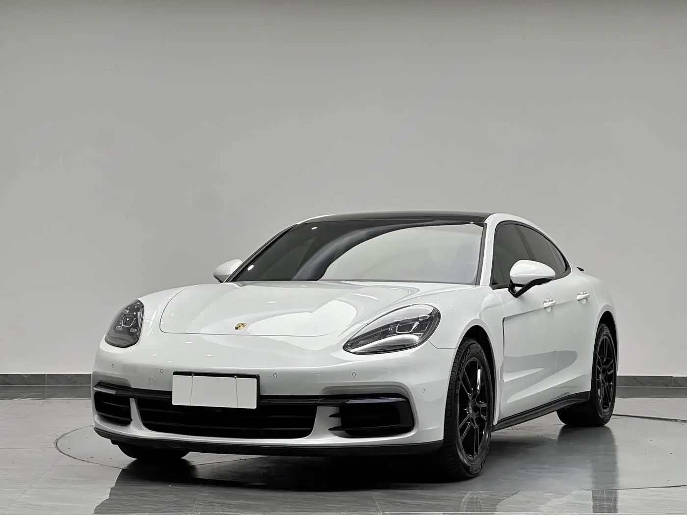 Porsche Panamera, 2019