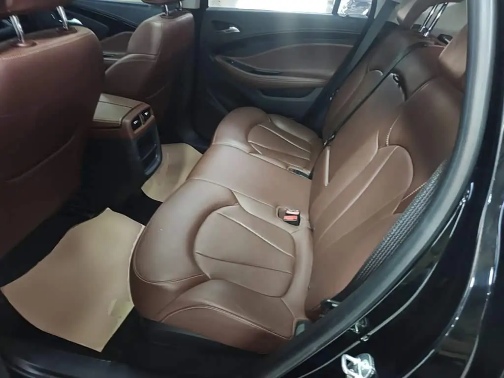 Buick Envision Plus 2021 — Фото 16/19