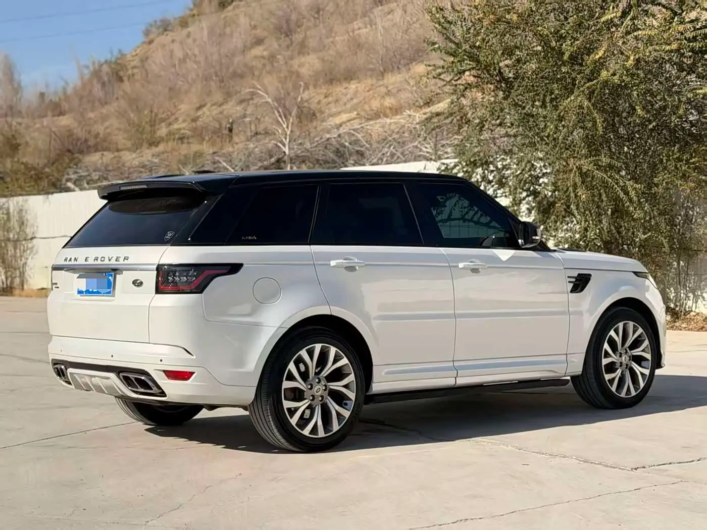Land Rover Range Rover Sport 2015 — Фото 3/9