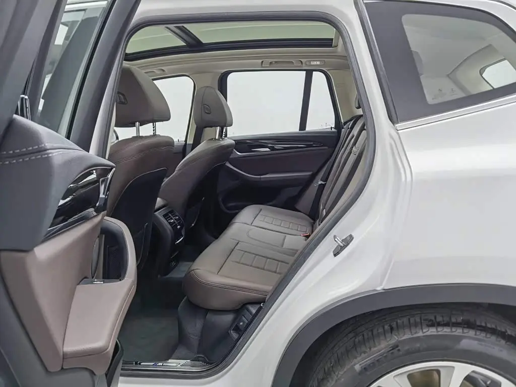 BMW X3 2021 — Фото 15/20