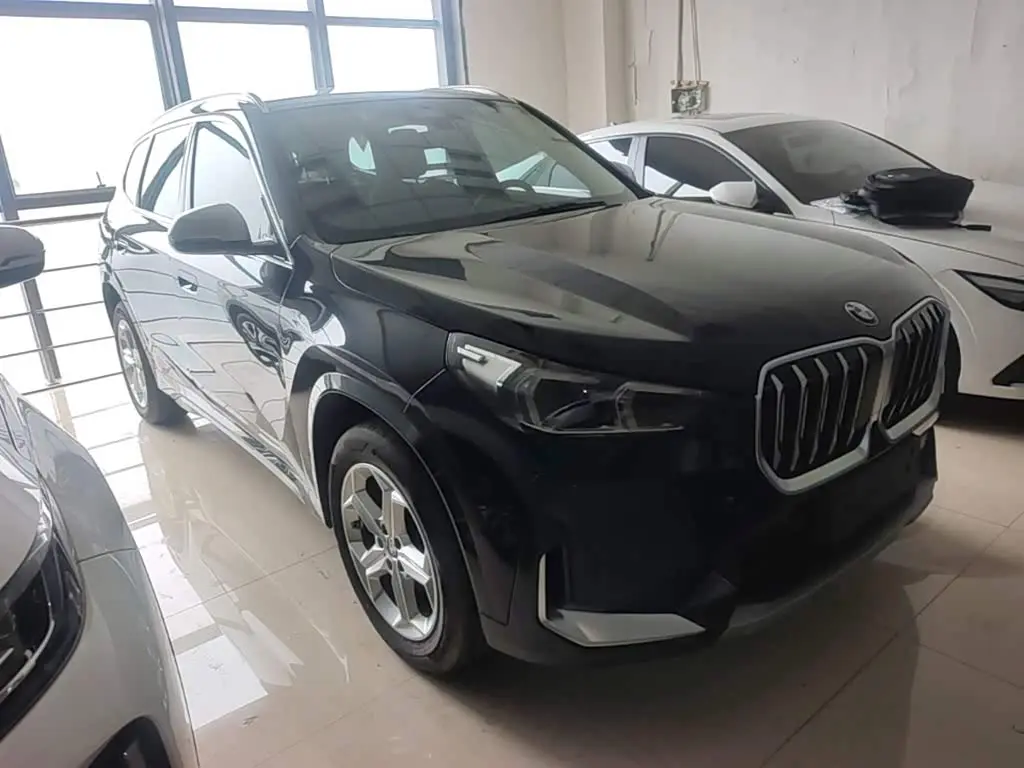 BMW X1 2023 — Photo 4/20