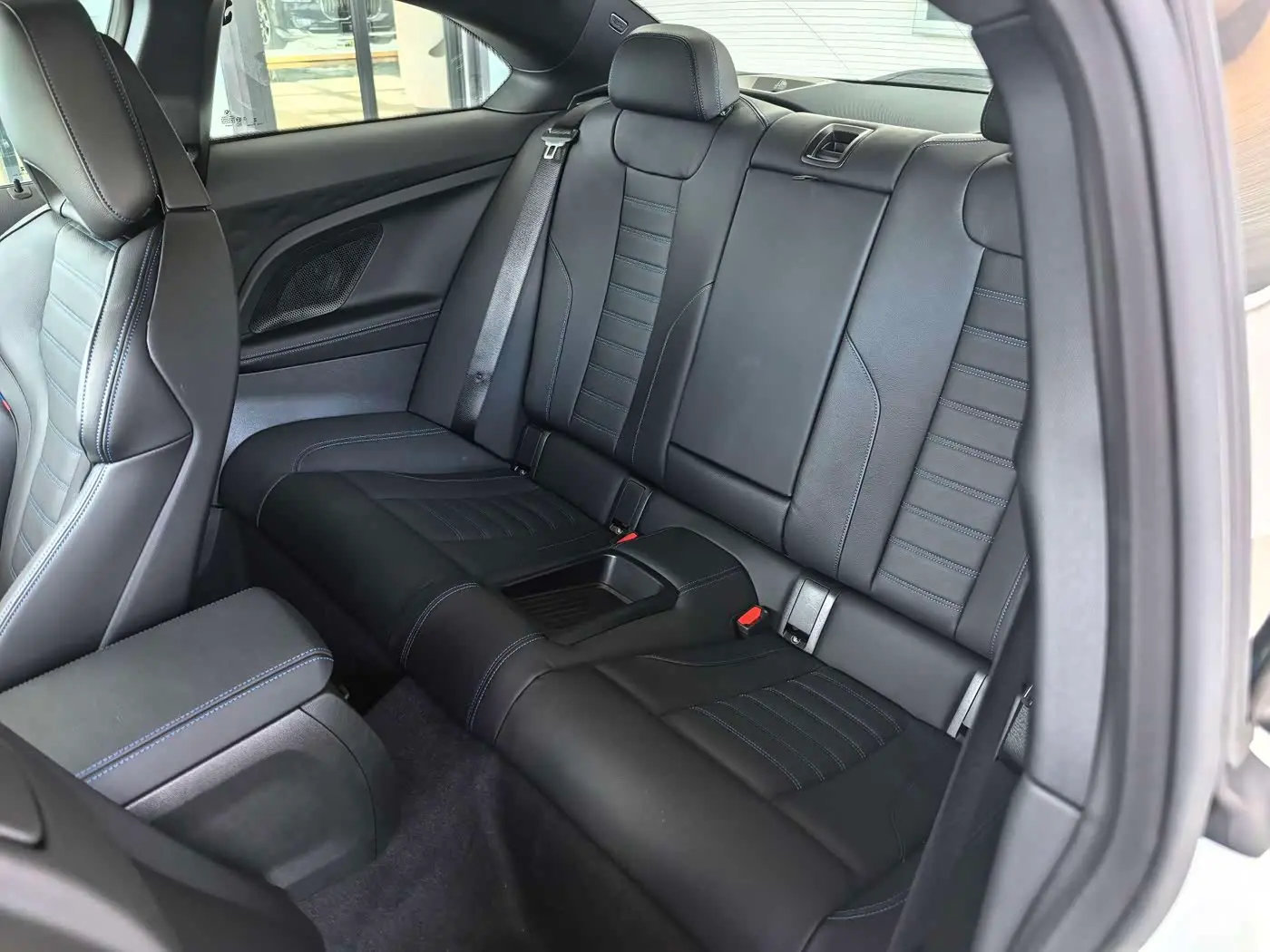 BMW M240i 2025 — Photo 7/15