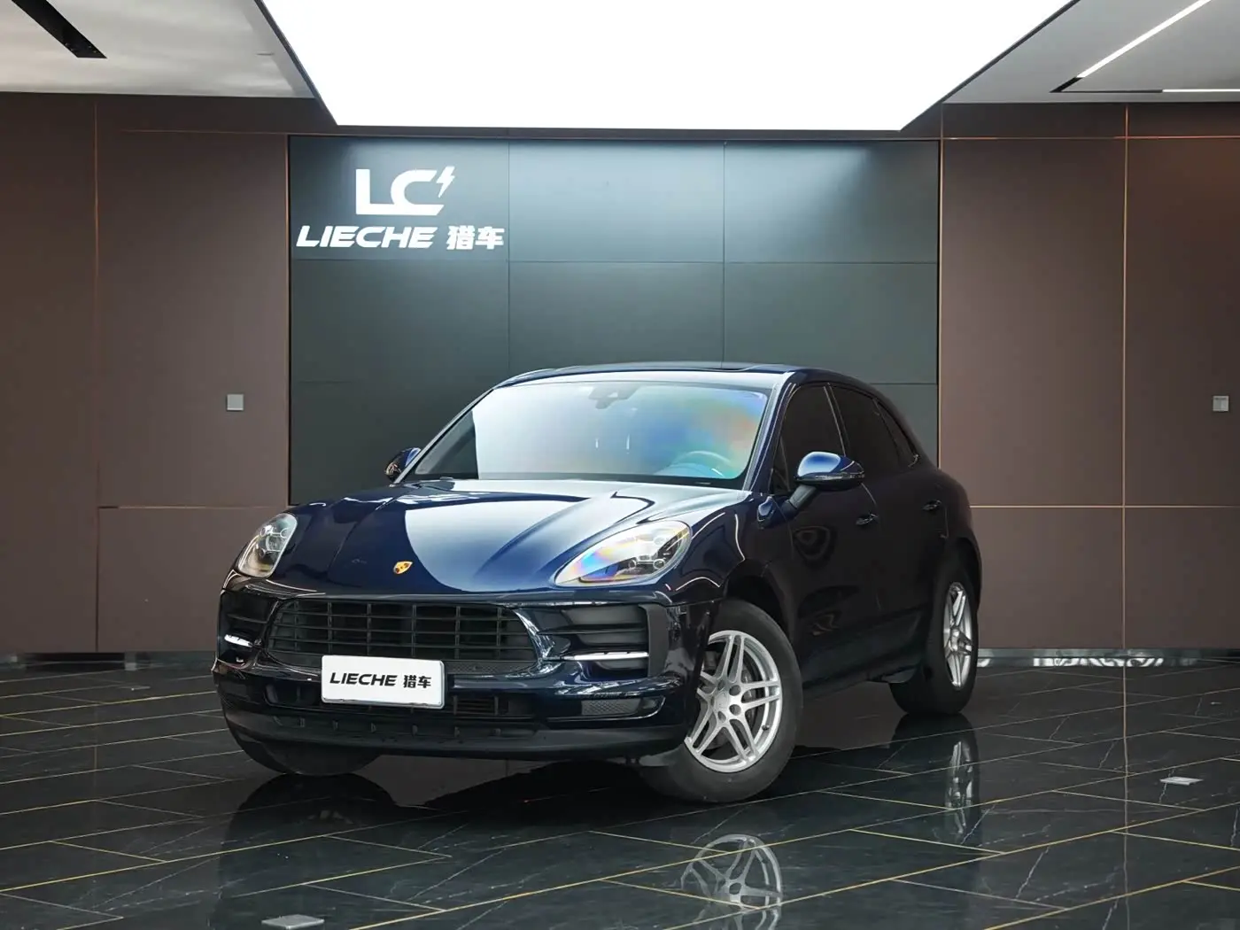 Porsche Macan 2020 — Şəkil 1/14