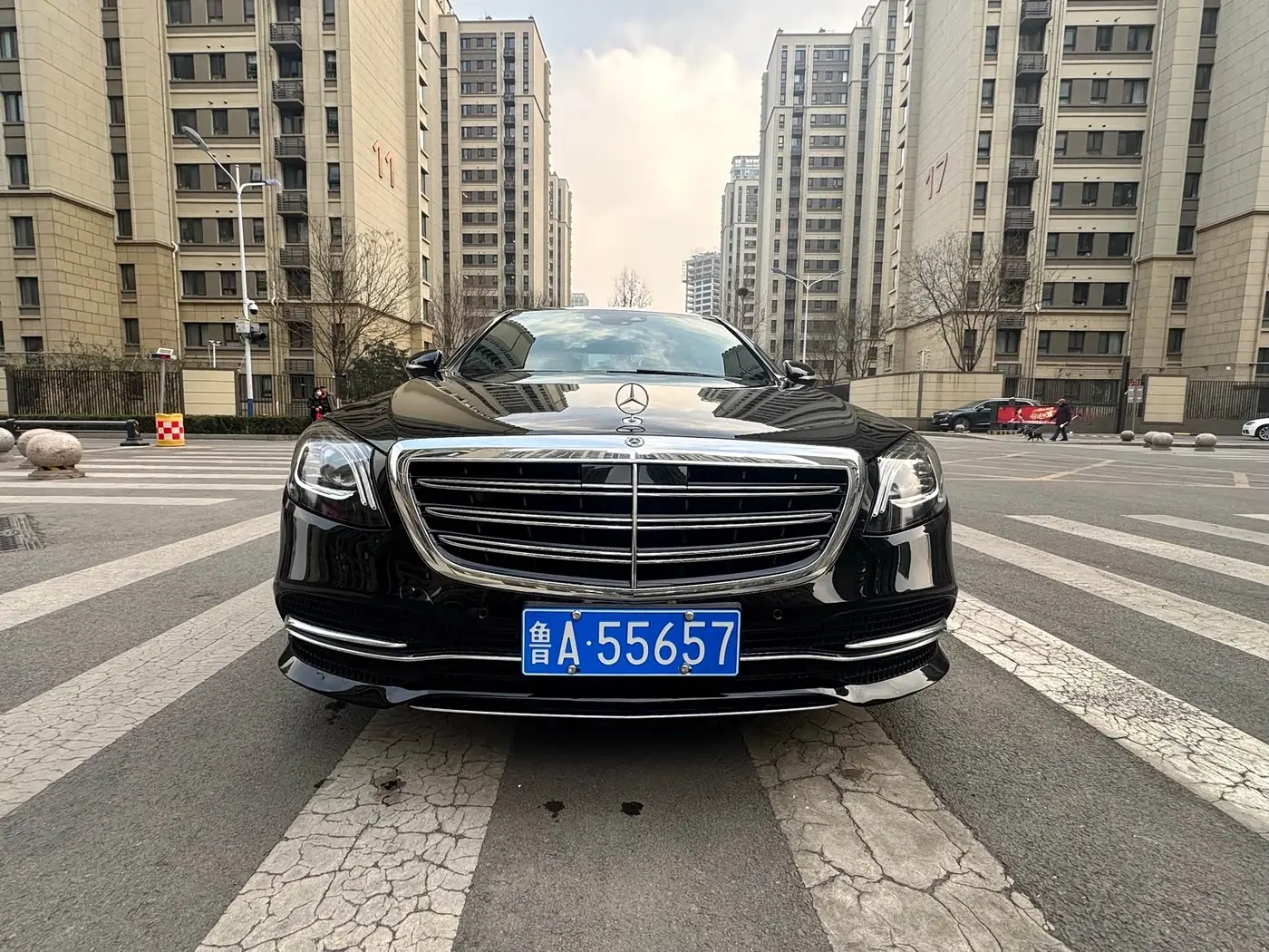 Mercedes-Benz S-Class 2020 — Photo 2/17